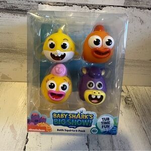 Baby Sharks Big Show Bath Toy Squirters NEW